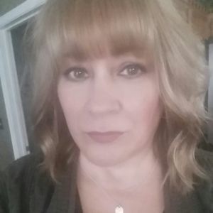 Meet your Posher, Deanna